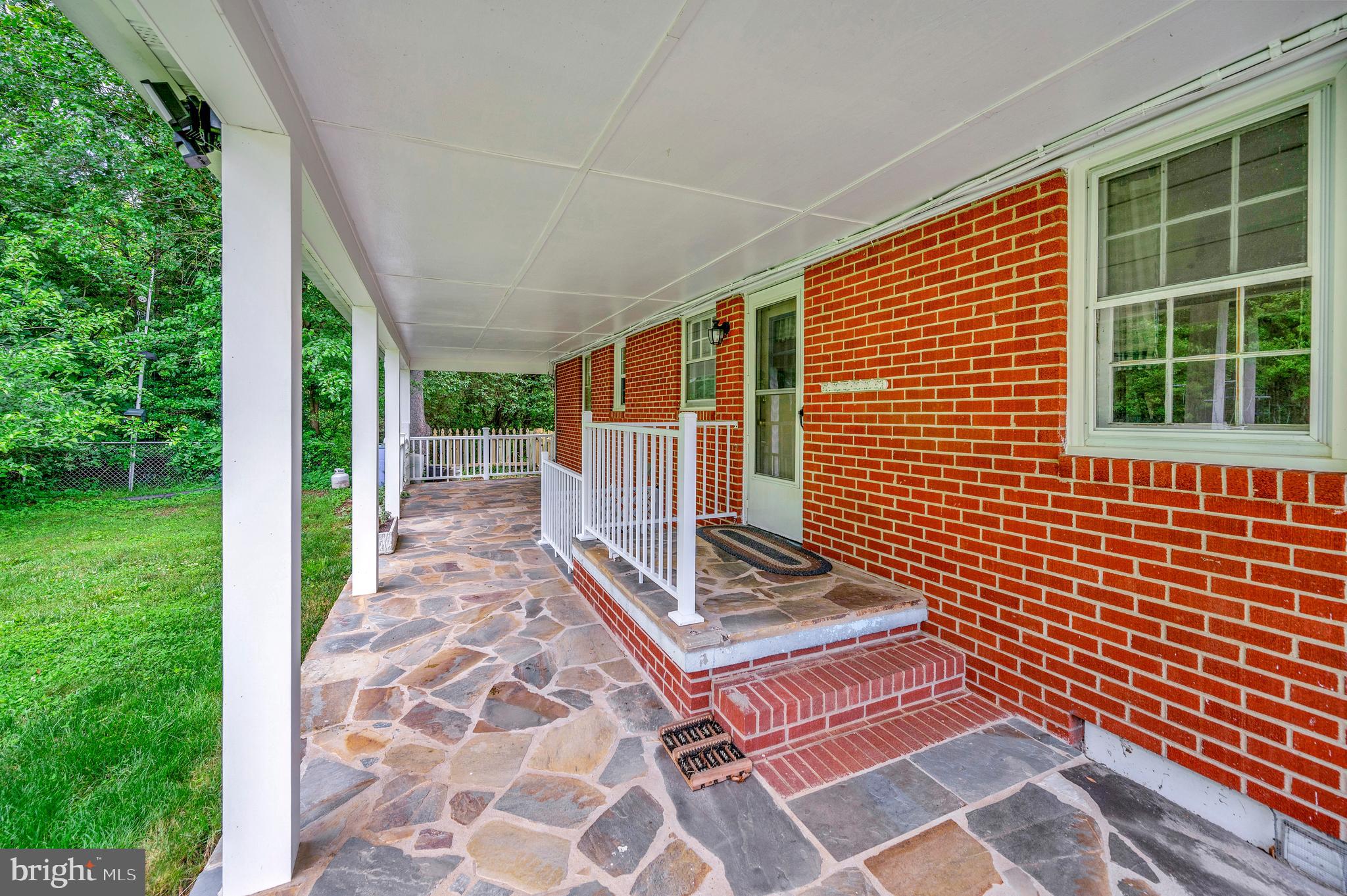 142 Sanford Dr