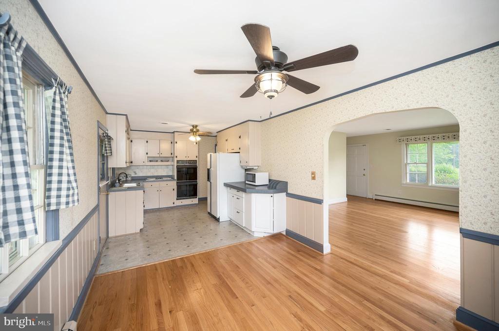 142 Sanford Dr