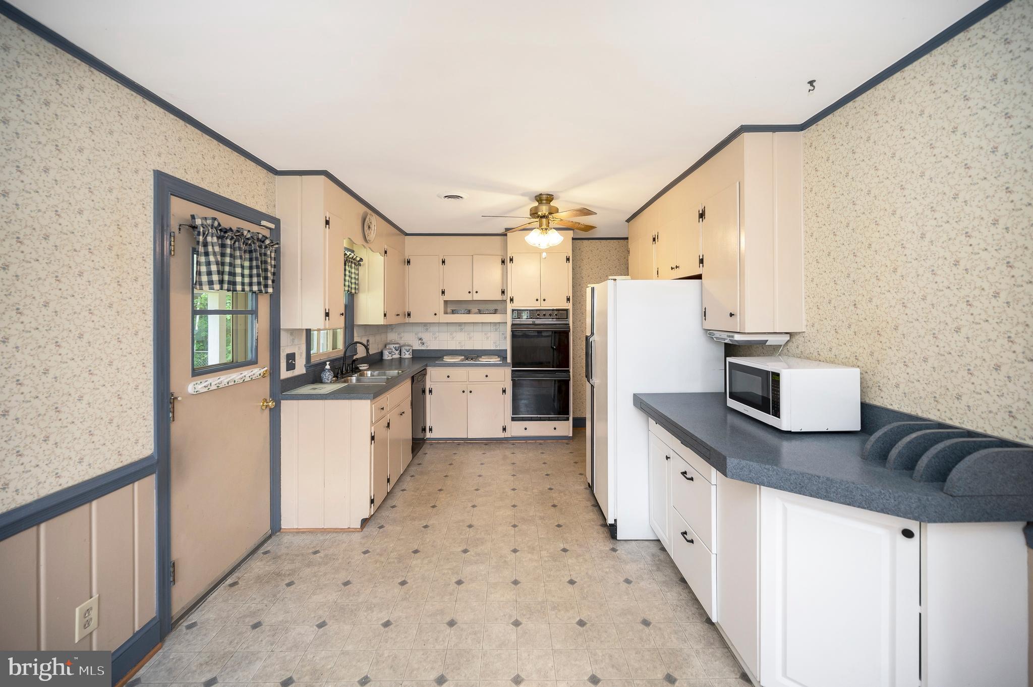142 Sanford Dr