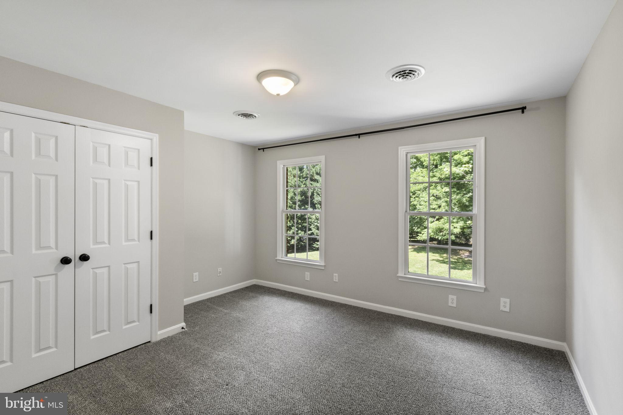 154 CHRISWOOD LN