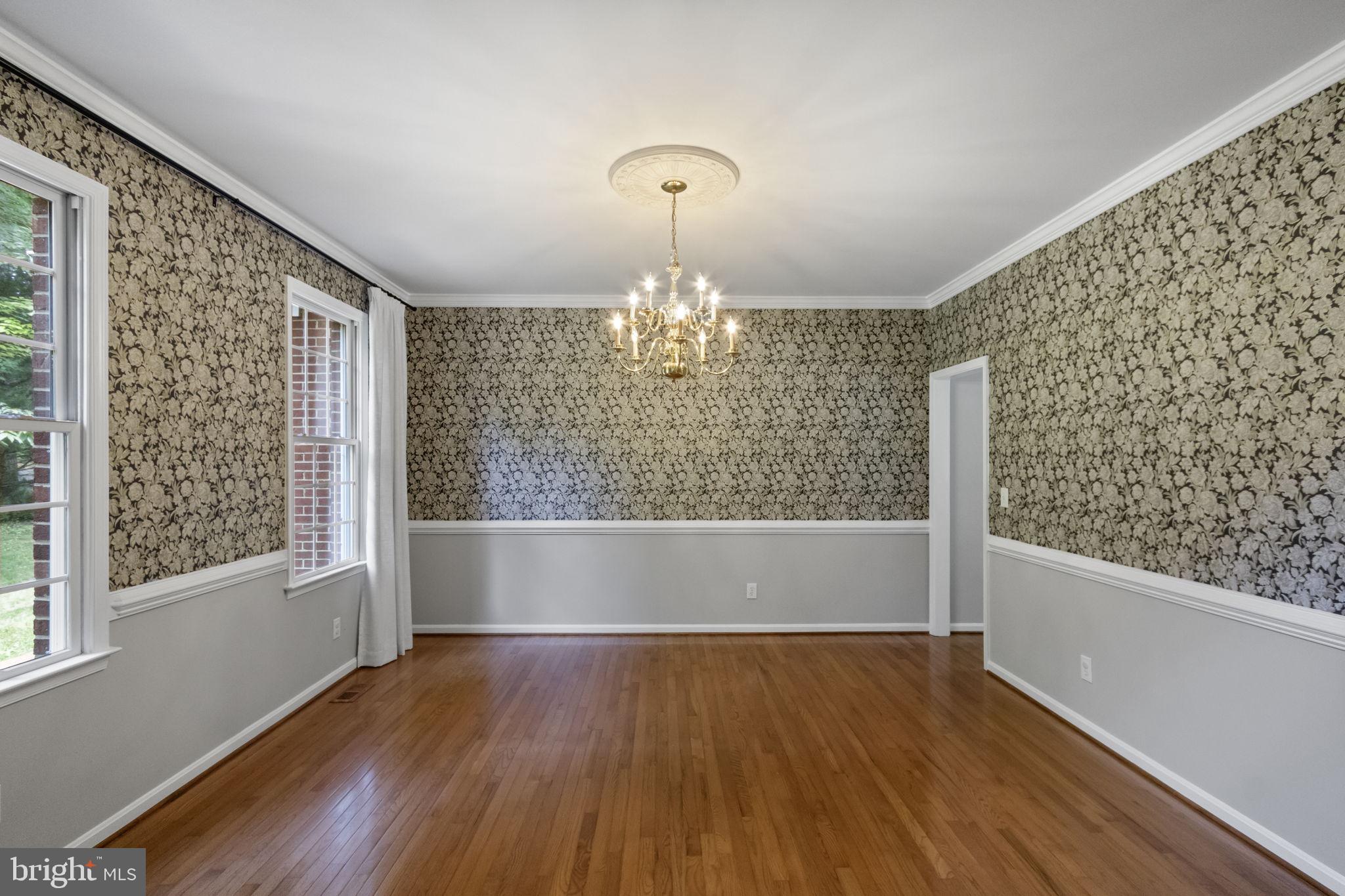 154 CHRISWOOD LN