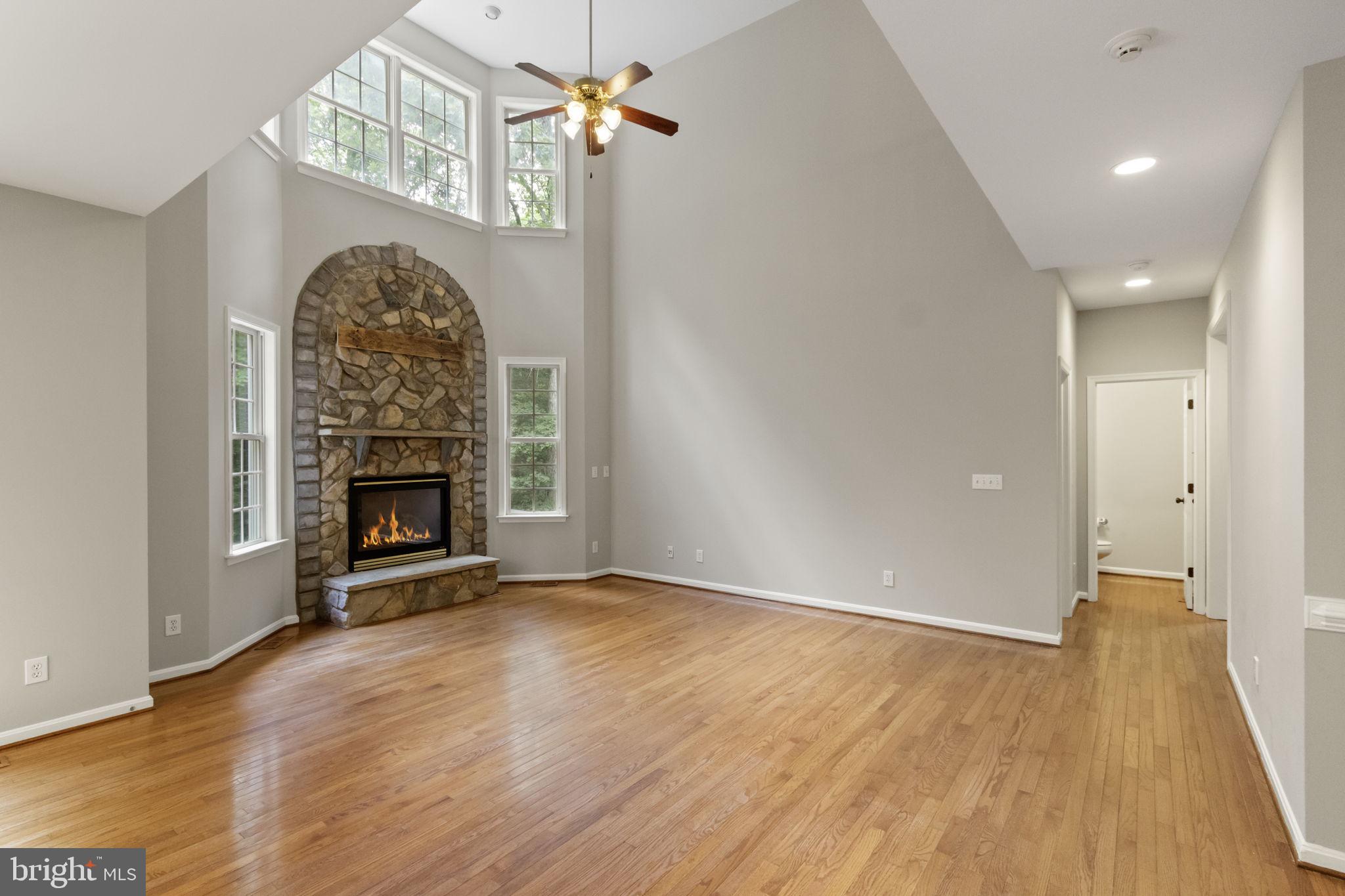 154 CHRISWOOD LN
