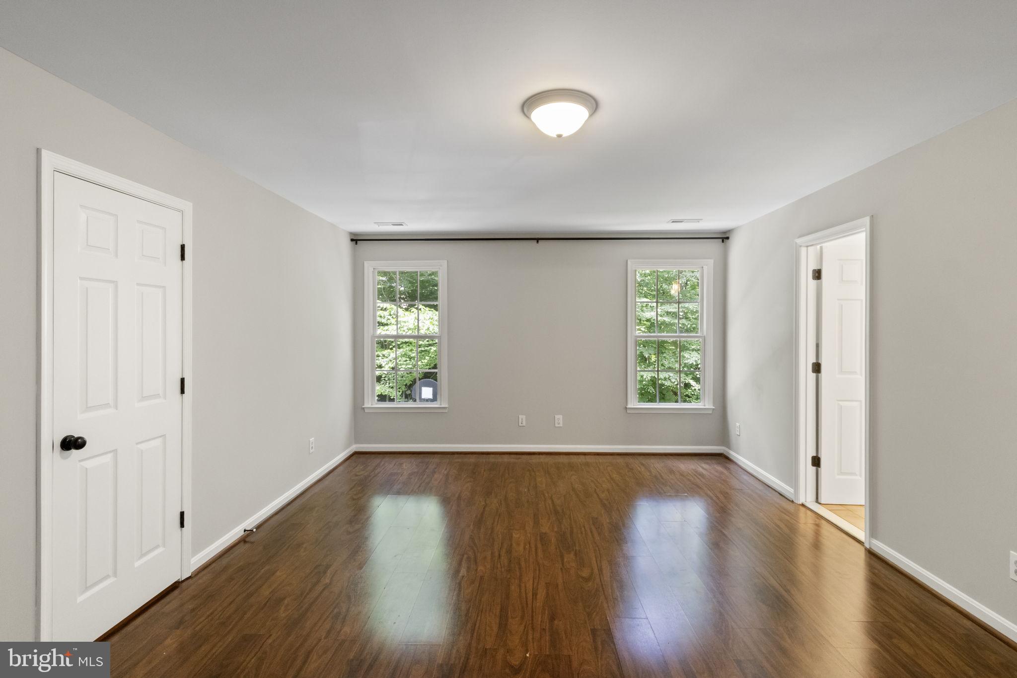 154 CHRISWOOD LN