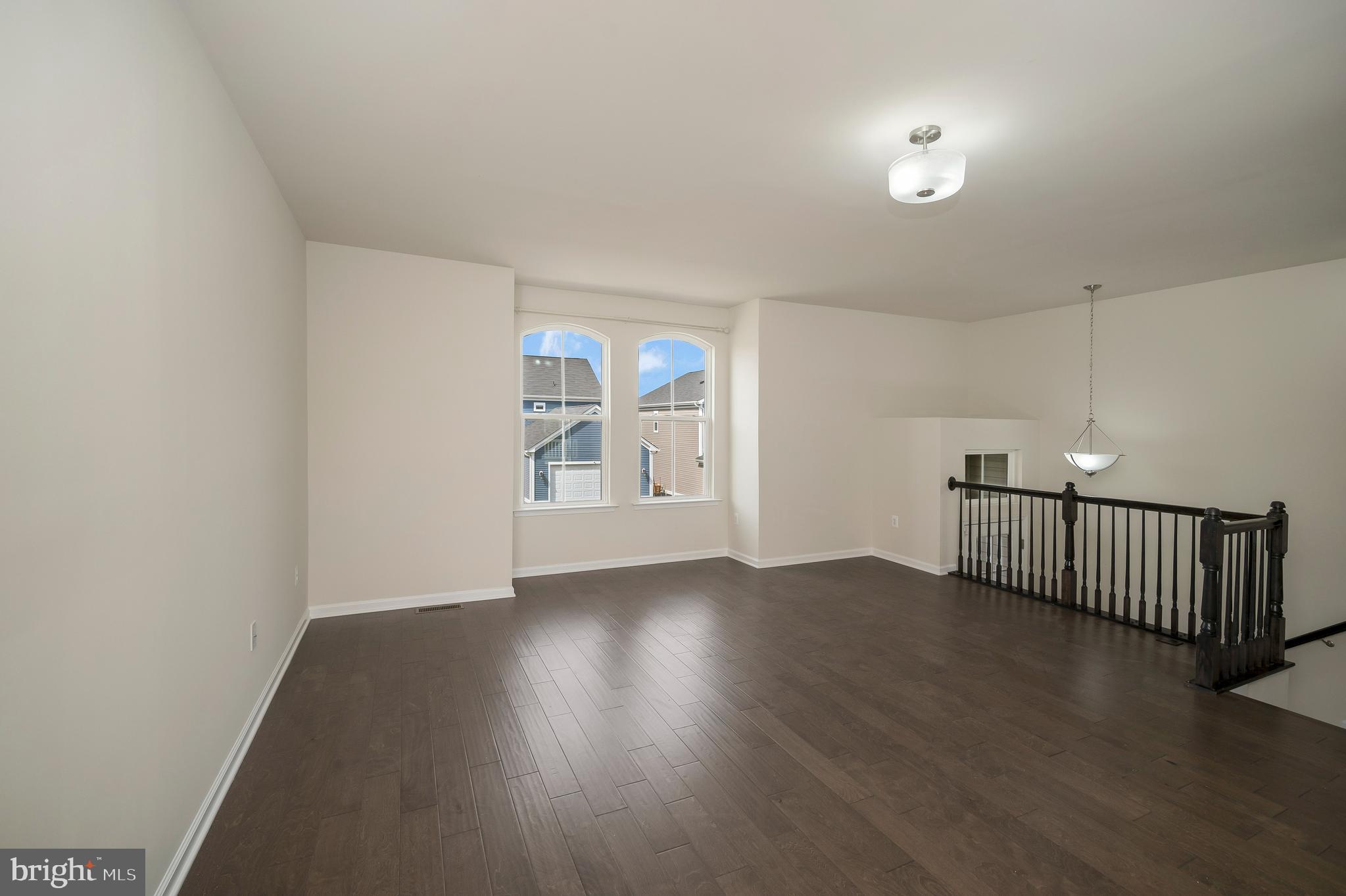 505 DEVILWOOD WAY