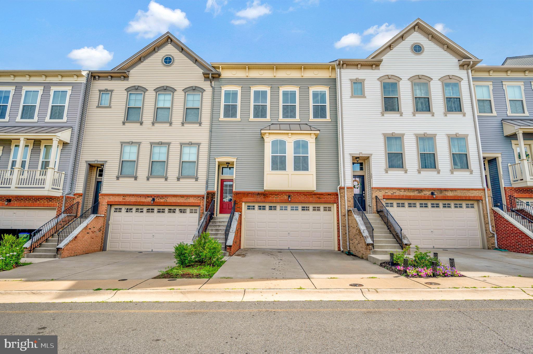 505 DEVILWOOD WAY