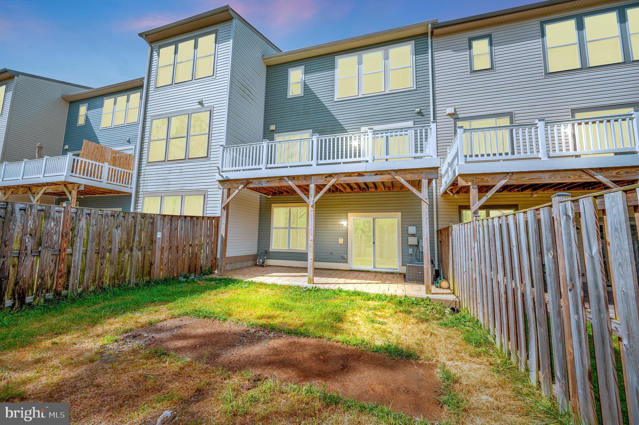 505 DEVILWOOD WAY
