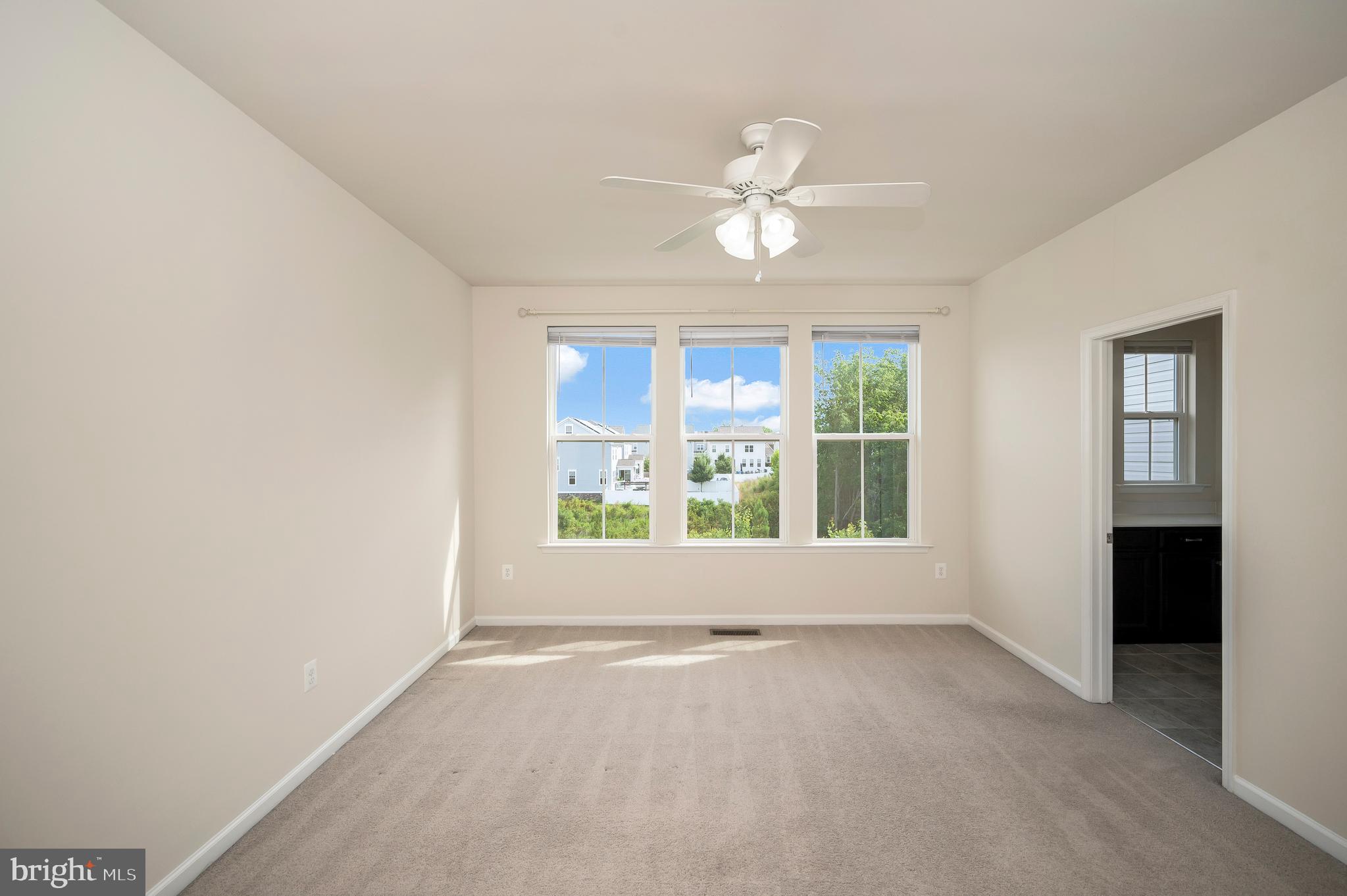 505 DEVILWOOD WAY