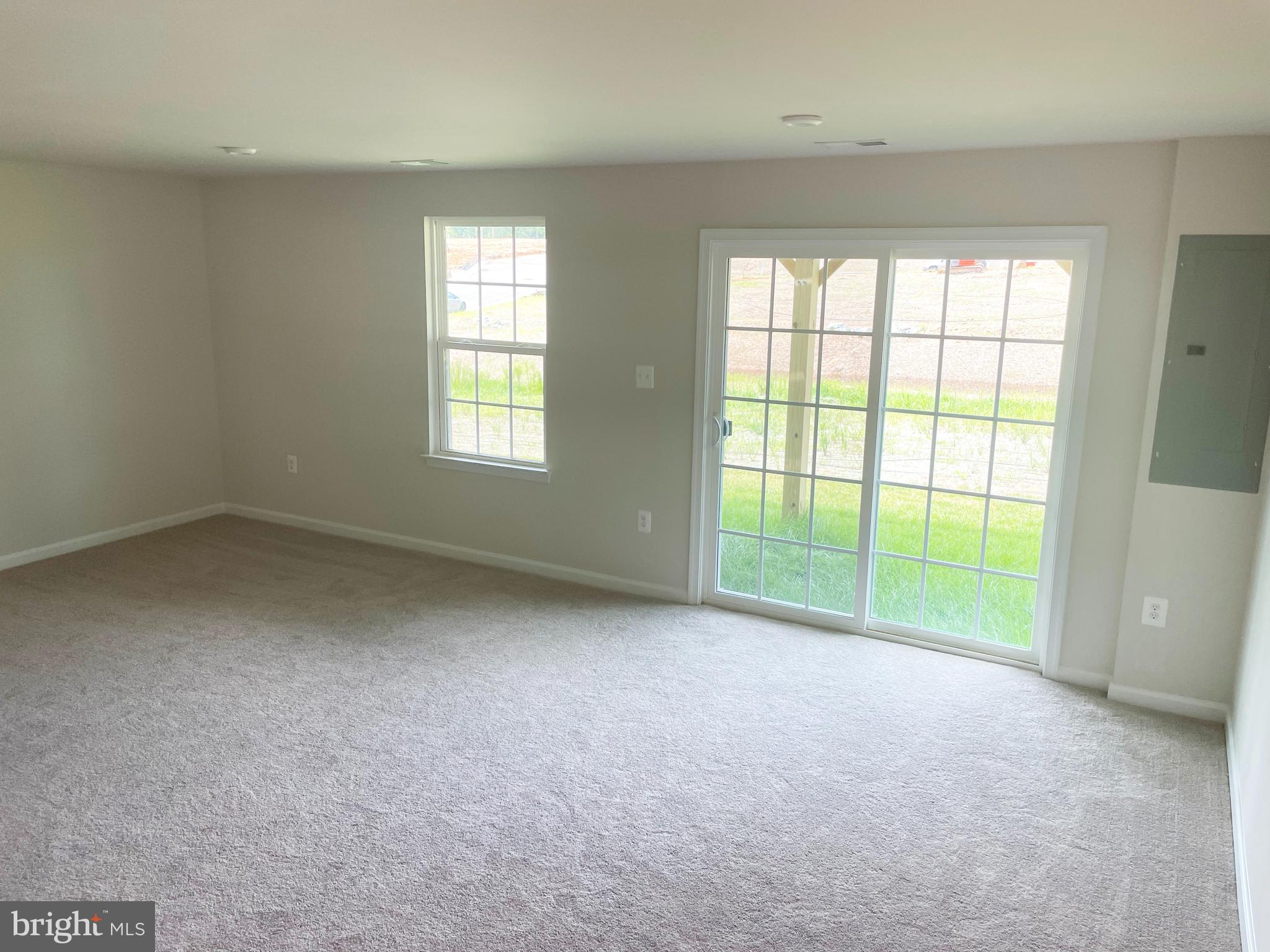 416 LANDING DR
