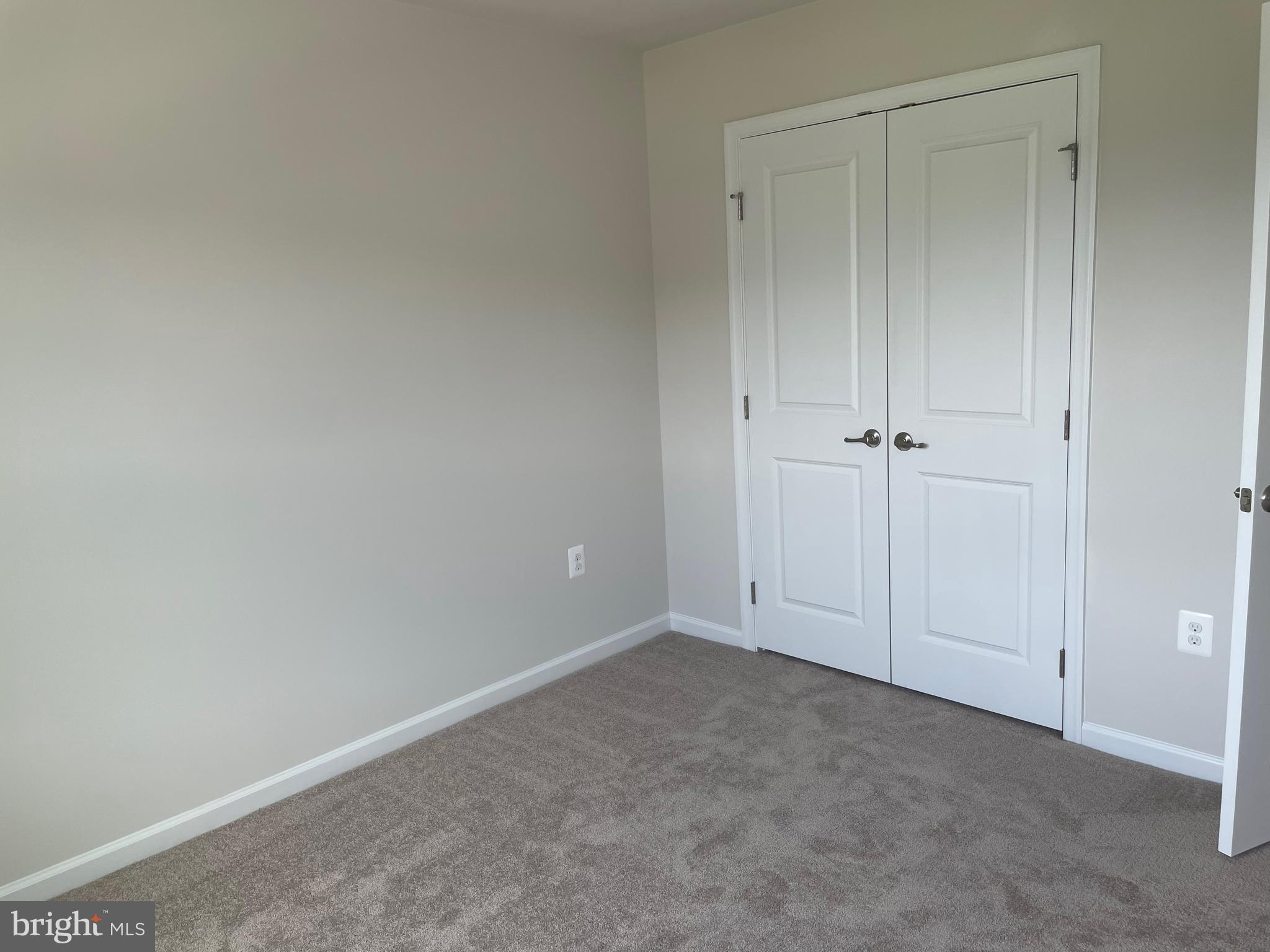 416 LANDING DR