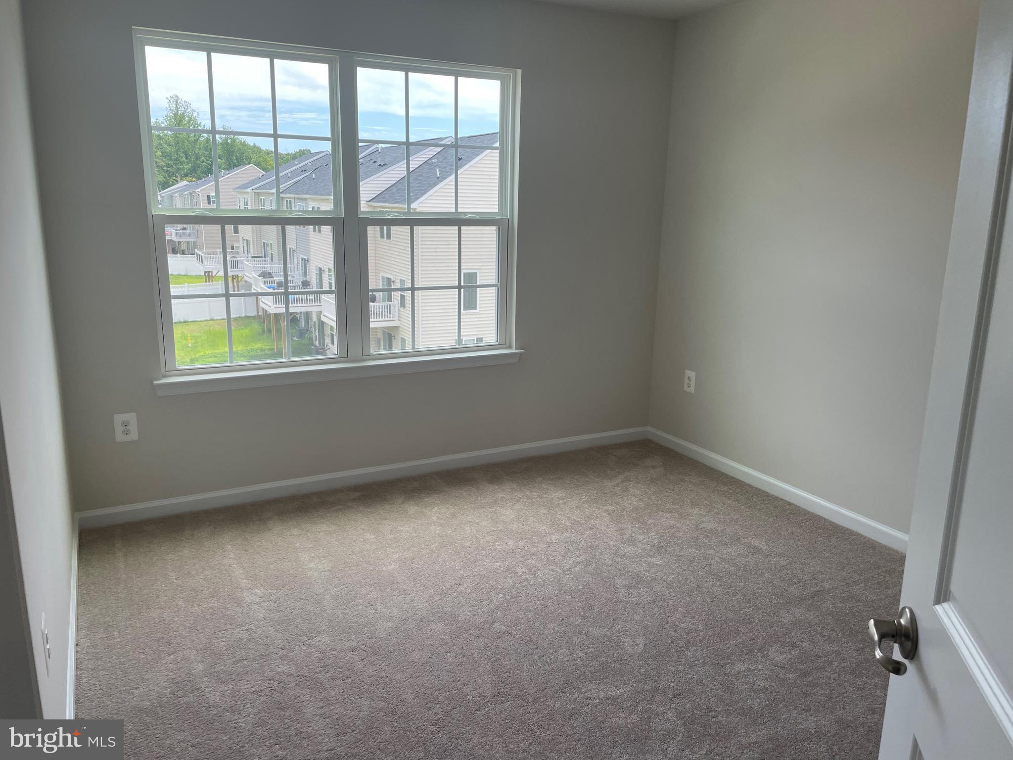 416 LANDING DR