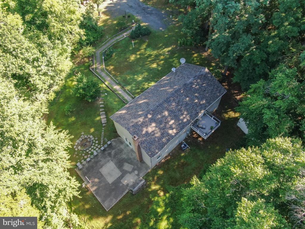 109 Old Farm Rd