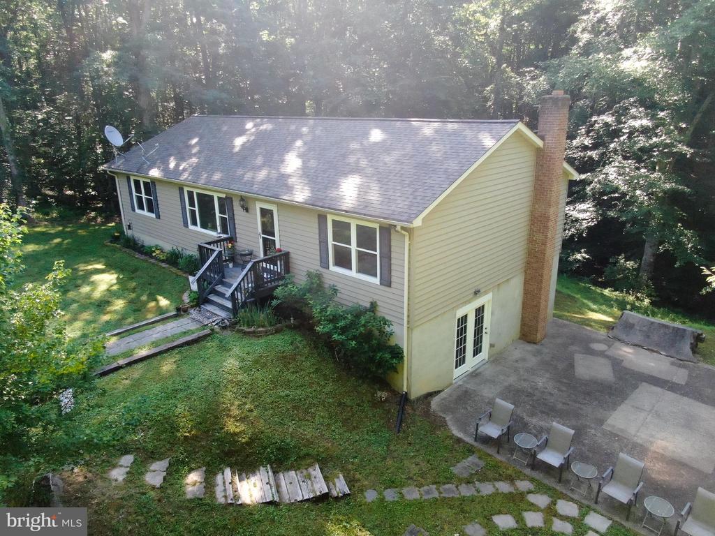 109 Old Farm Rd
