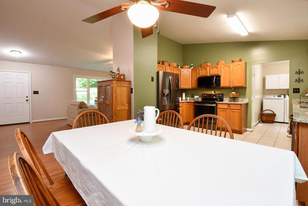 109 Old Farm Rd
