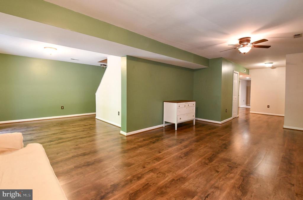 109 Old Farm Rd