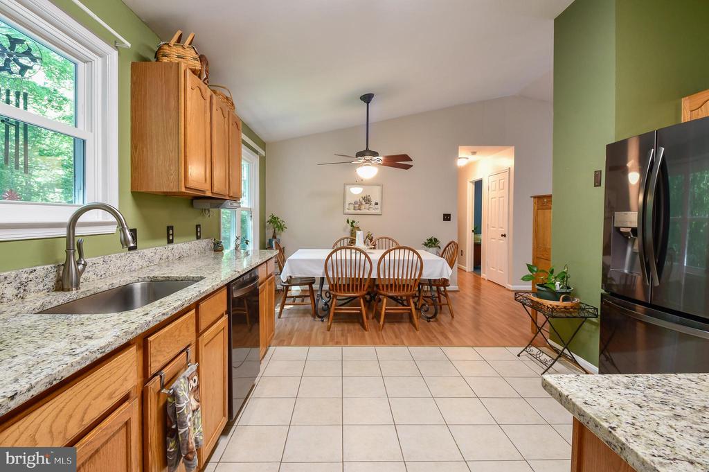 109 Old Farm Rd