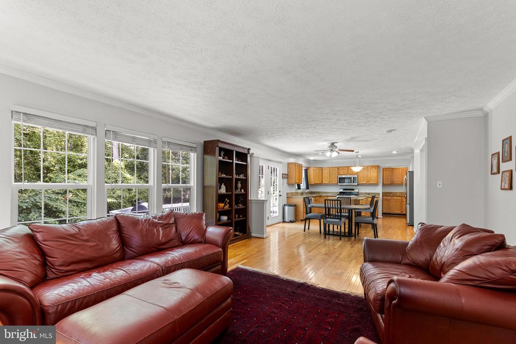 11 Saint Sebastian Ct