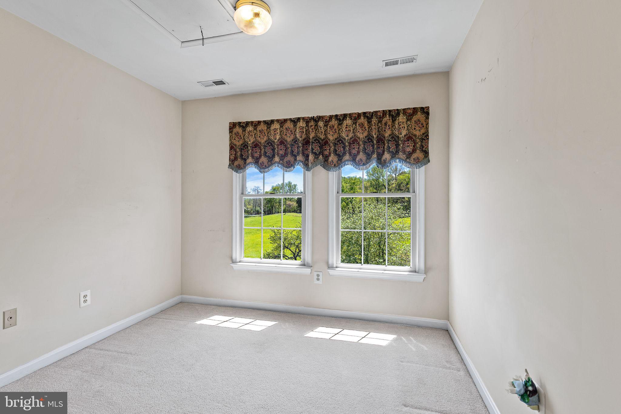 219 Kellogg Mill Rd