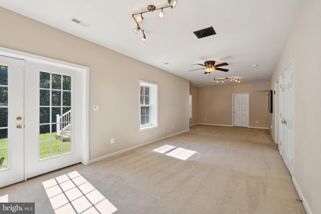 138 SENTINEL RIDGE LANE