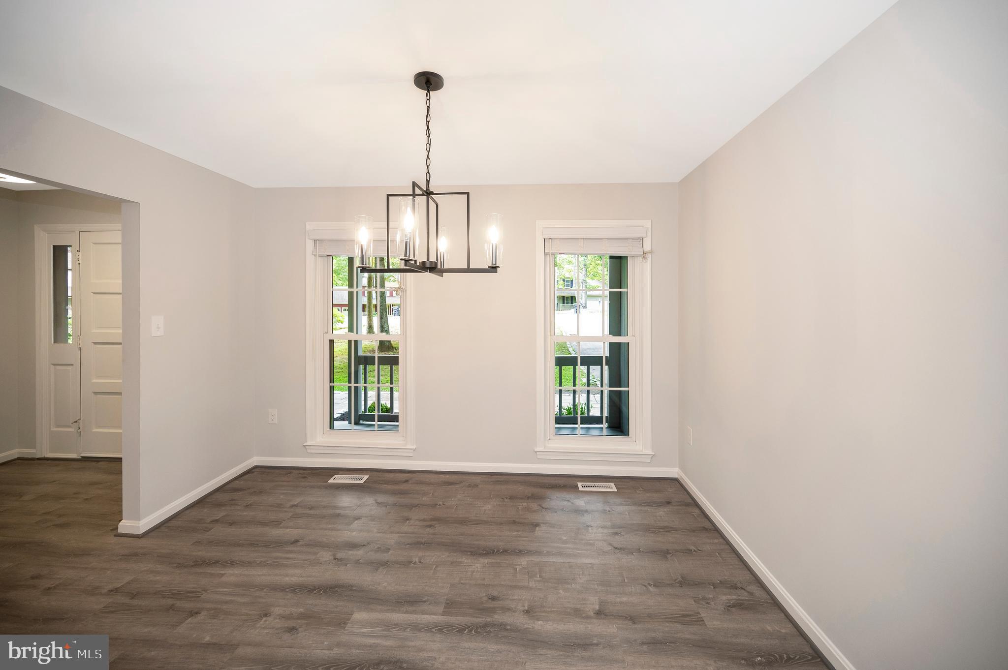 210 Crows Nest Cove