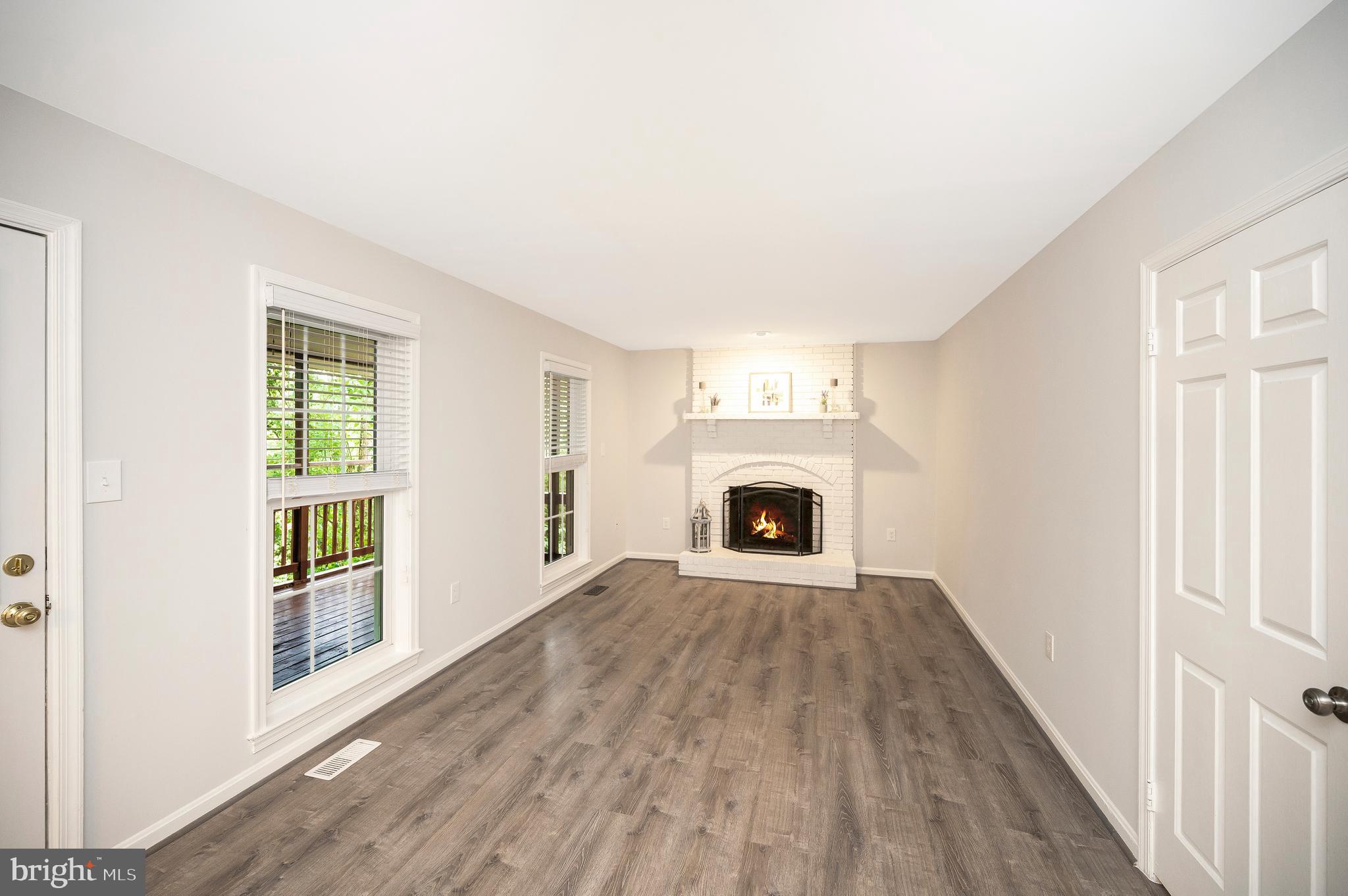 210 Crows Nest Cove