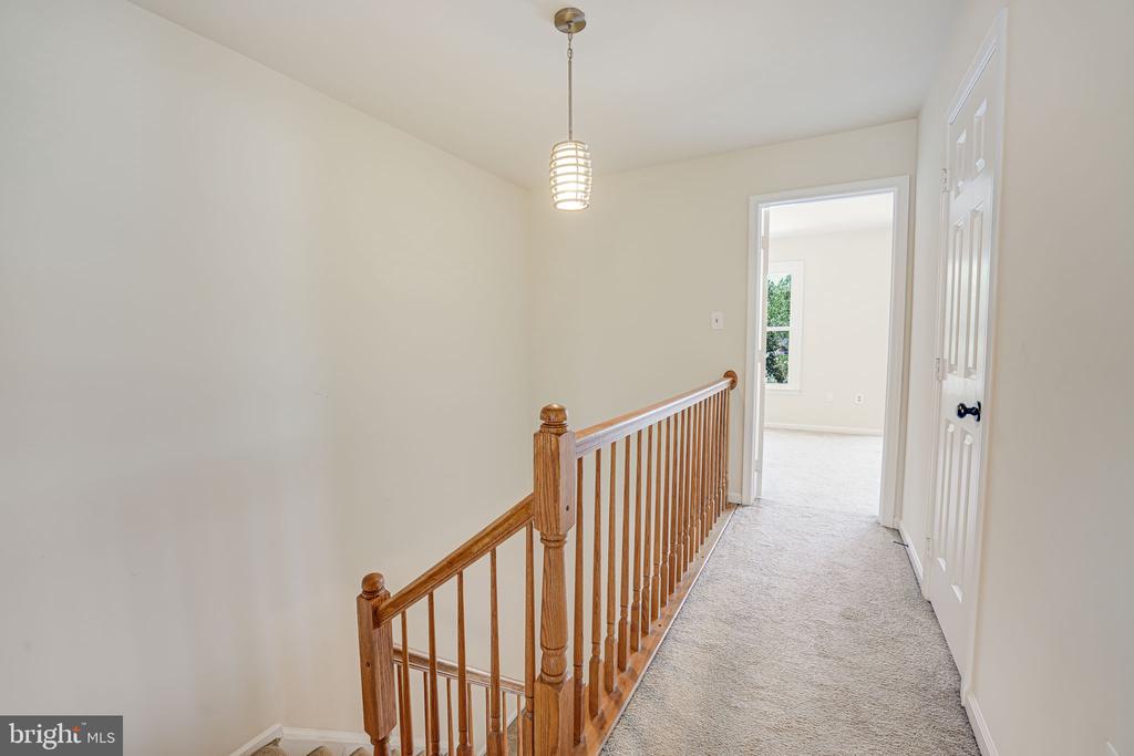 307 TWIN BROOK LANE