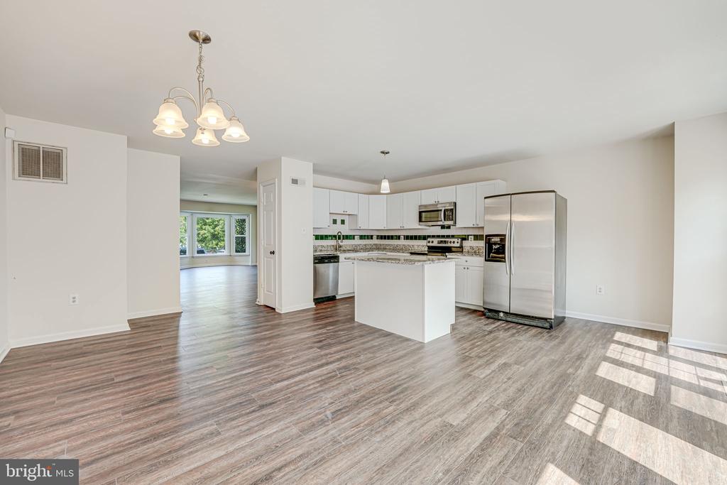 307 TWIN BROOK LANE