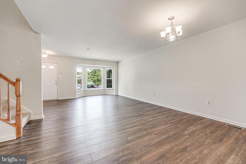307 TWIN BROOK LANE