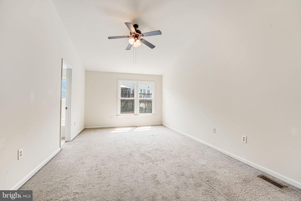 307 TWIN BROOK LANE