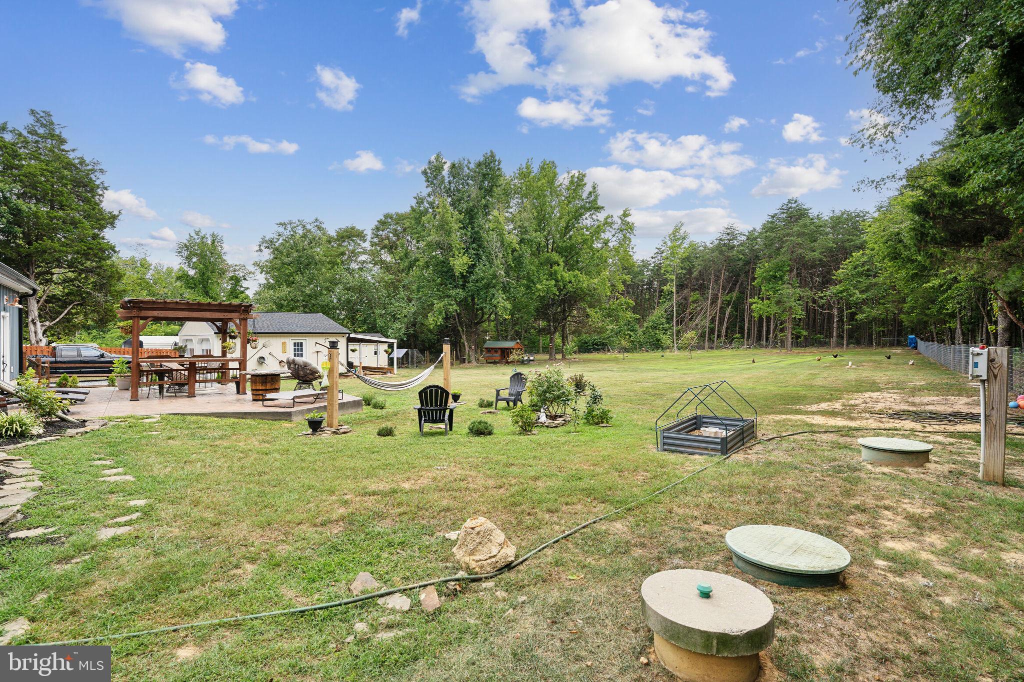 1218 White Oak Rd