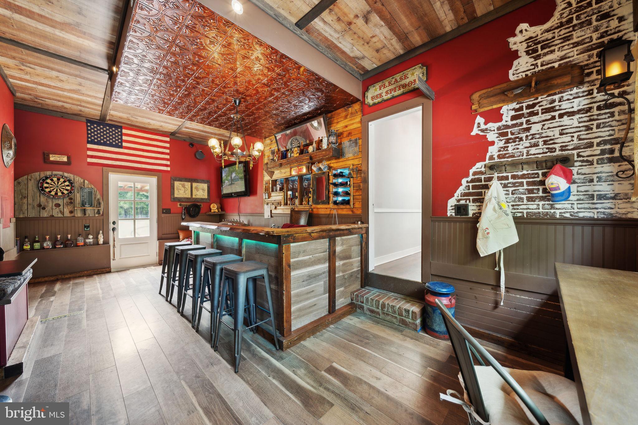 1218 White Oak Rd
