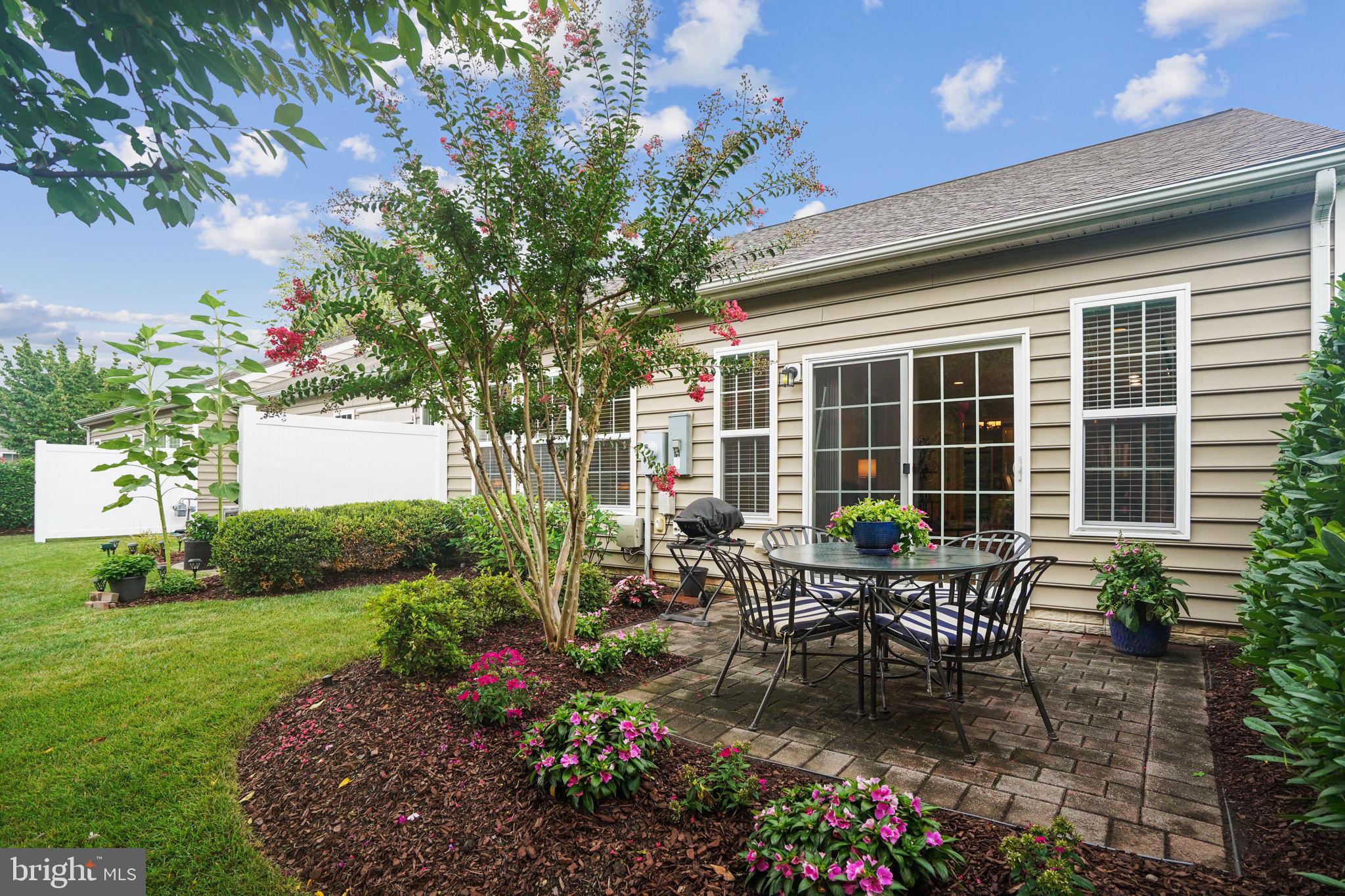 265 Long Point Dr