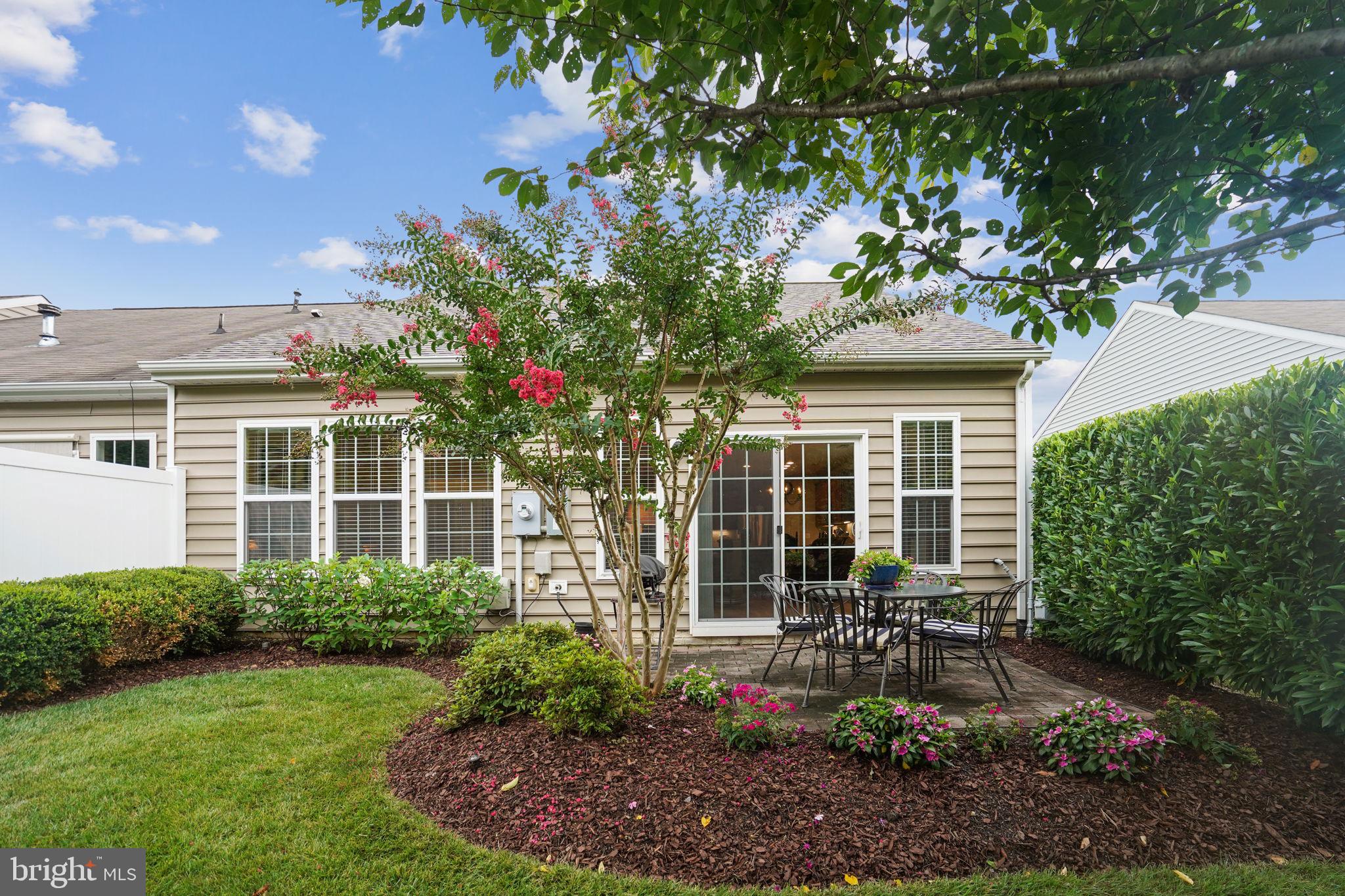 265 Long Point Dr