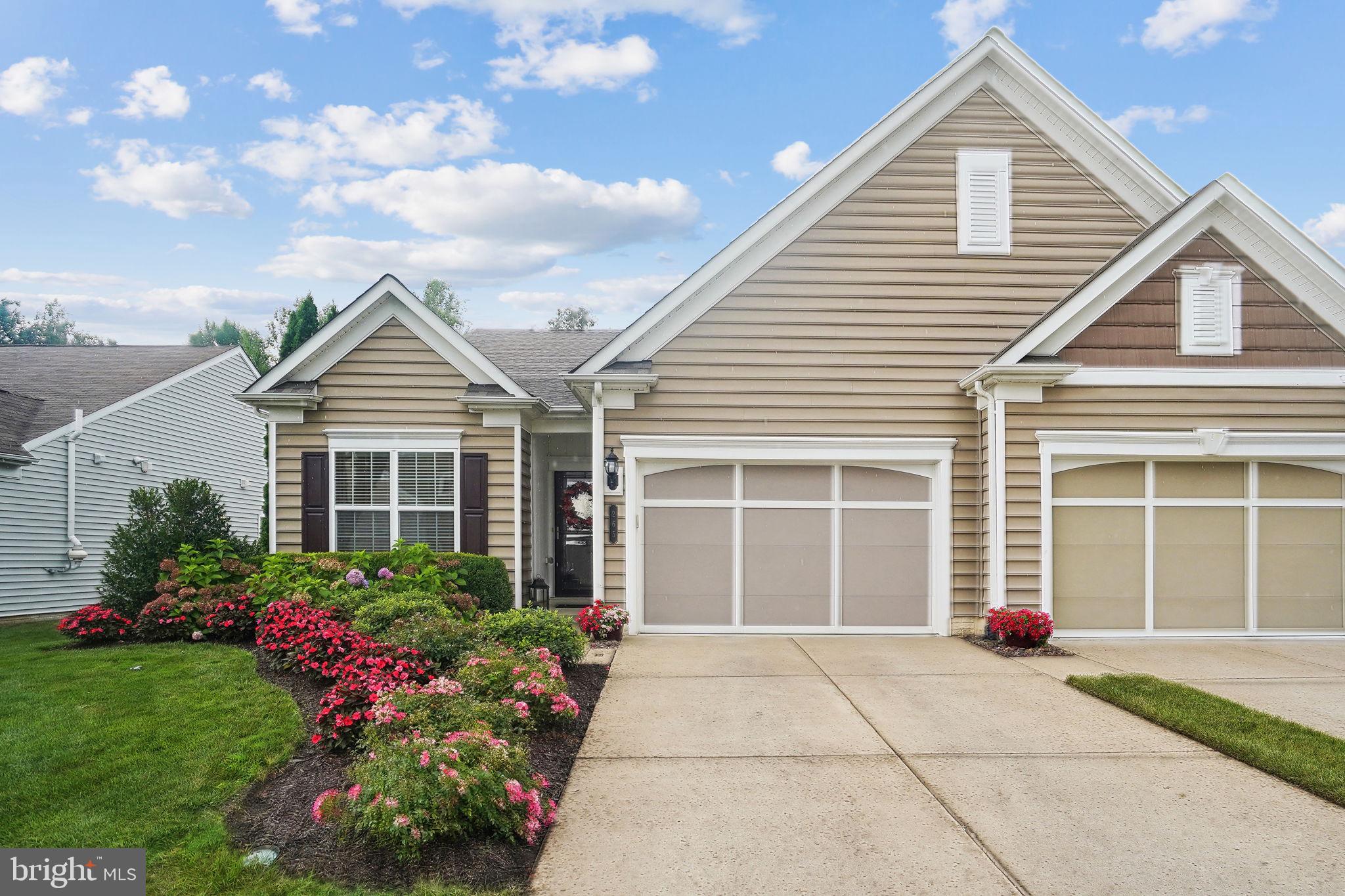 265 Long Point Dr