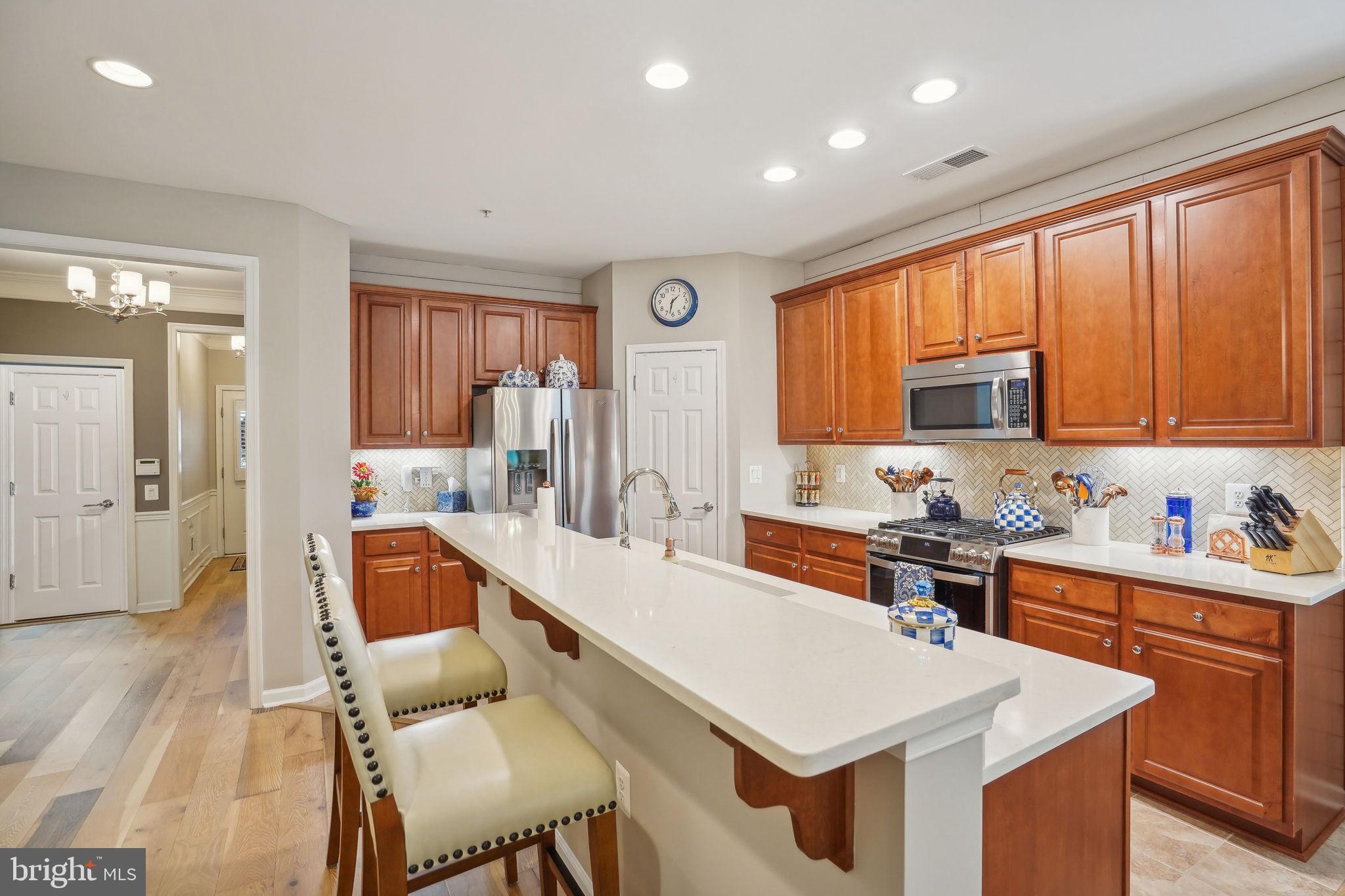 265 Long Point Dr