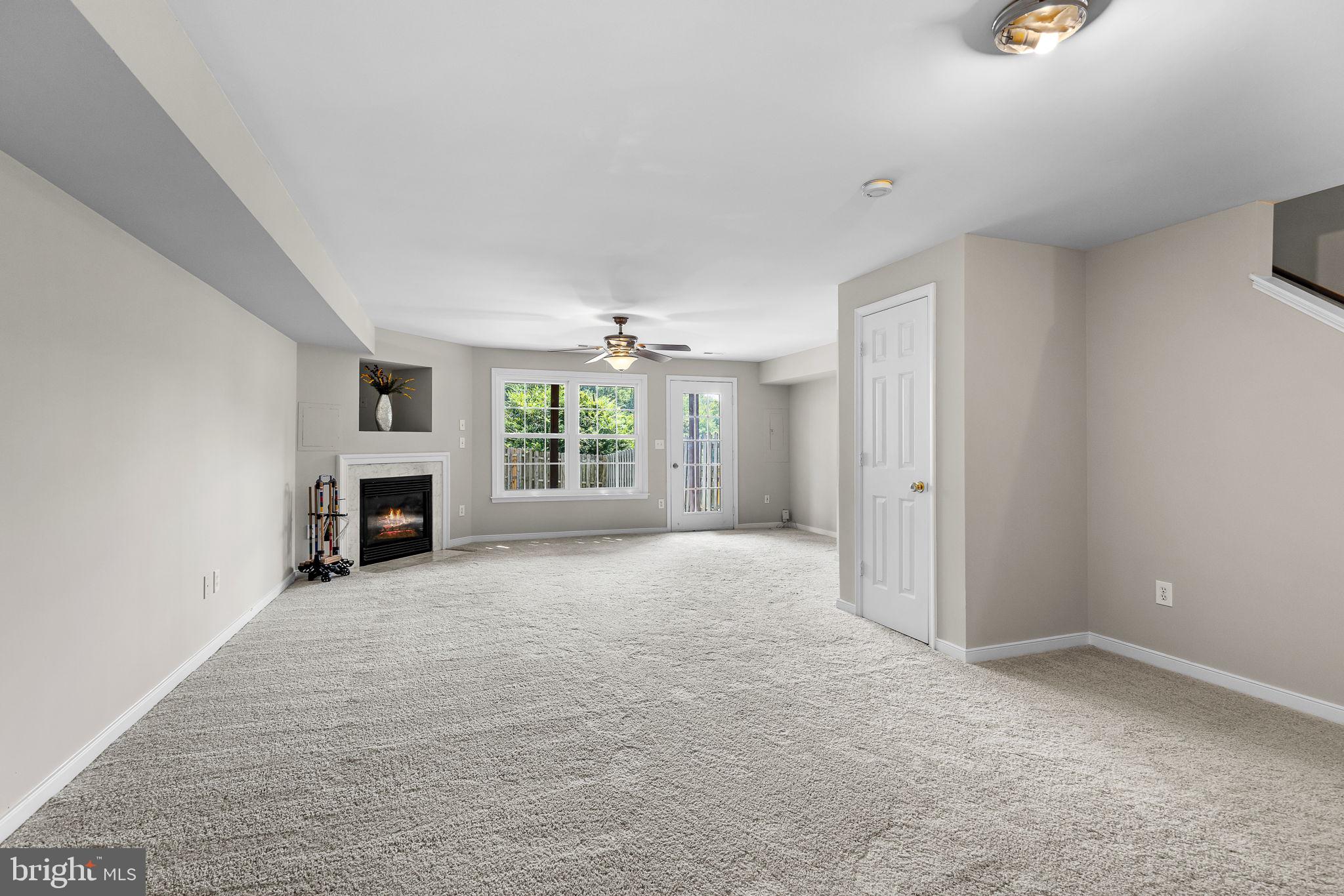 306 Crescent Blvd
