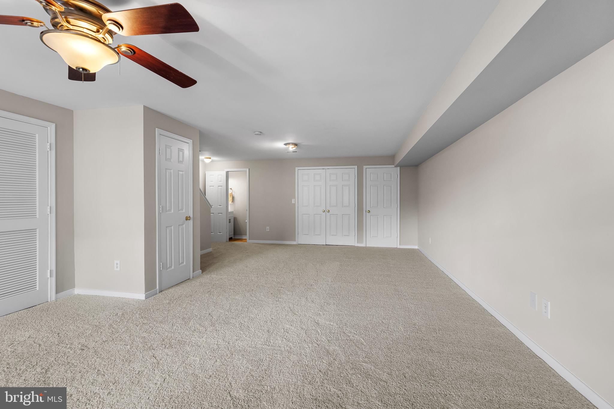 306 Crescent Blvd