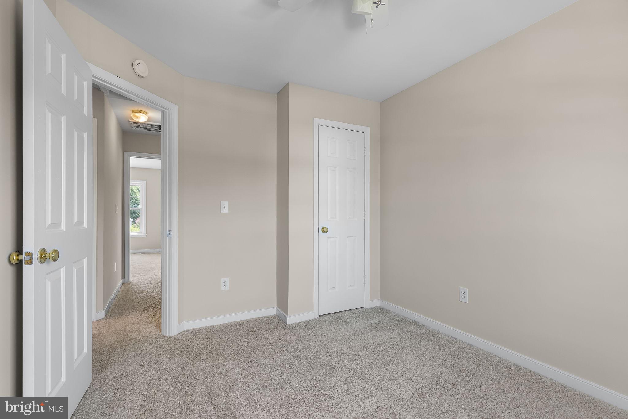 306 Crescent Blvd