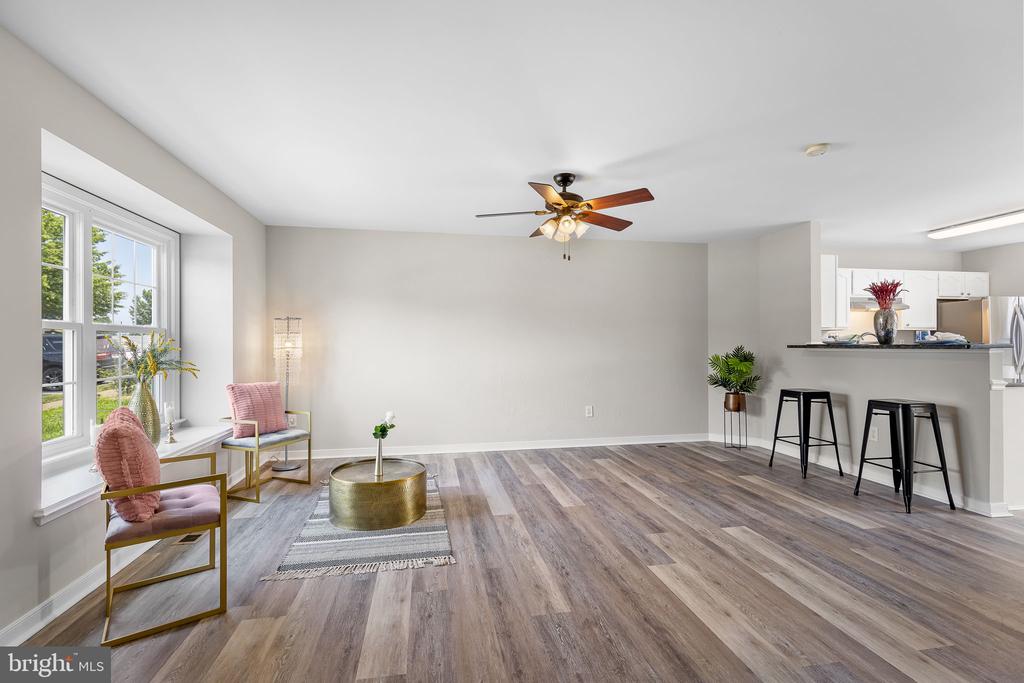 306 Crescent Blvd