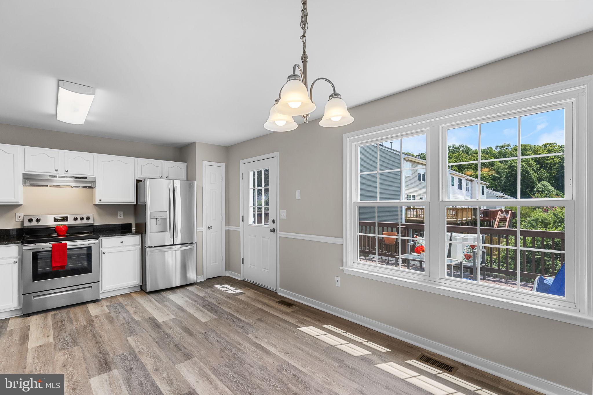306 Crescent Blvd