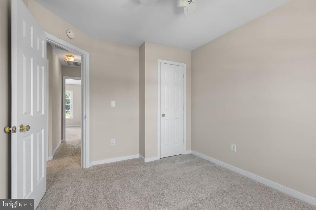 306 Crescent Blvd
