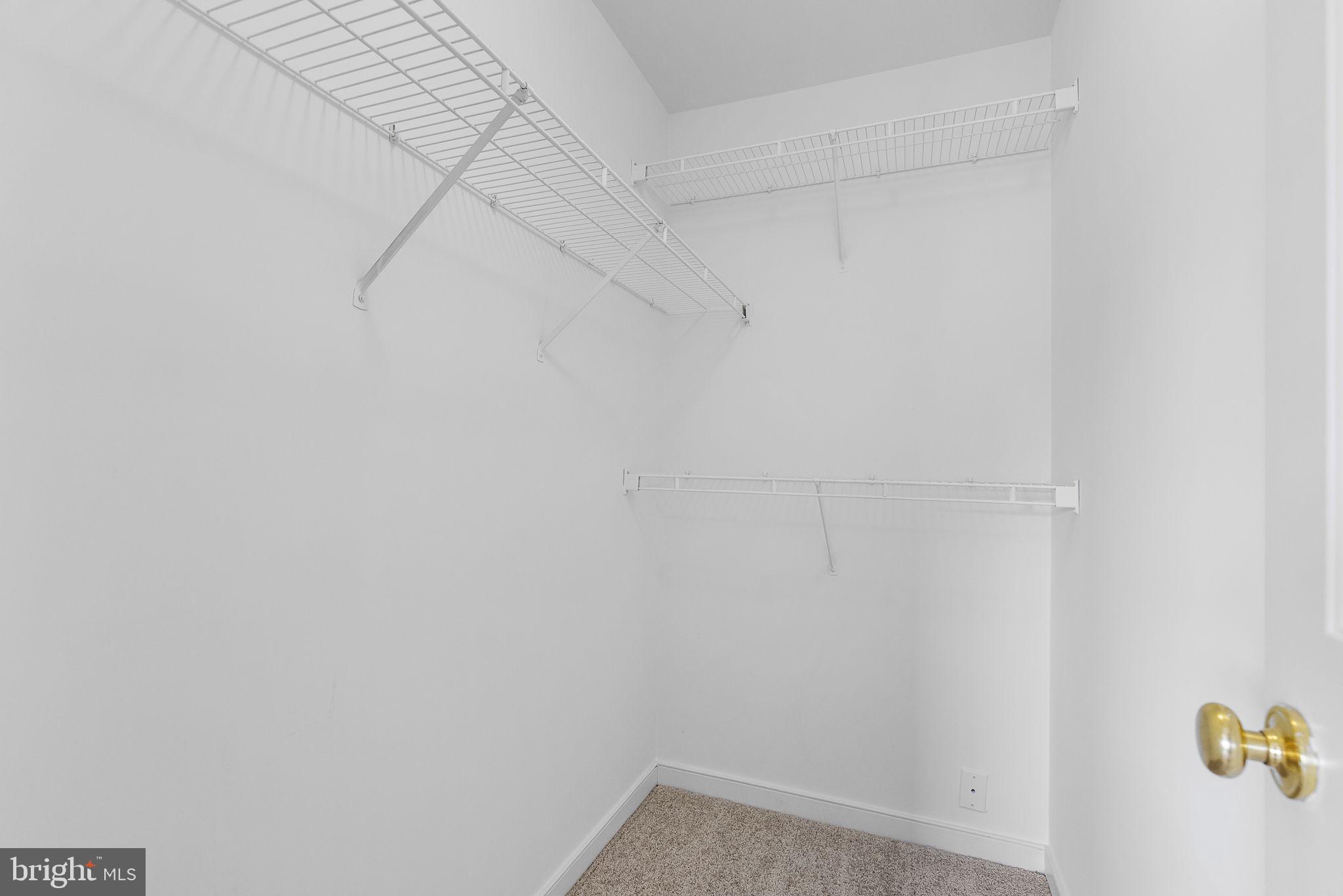 306 Crescent Blvd