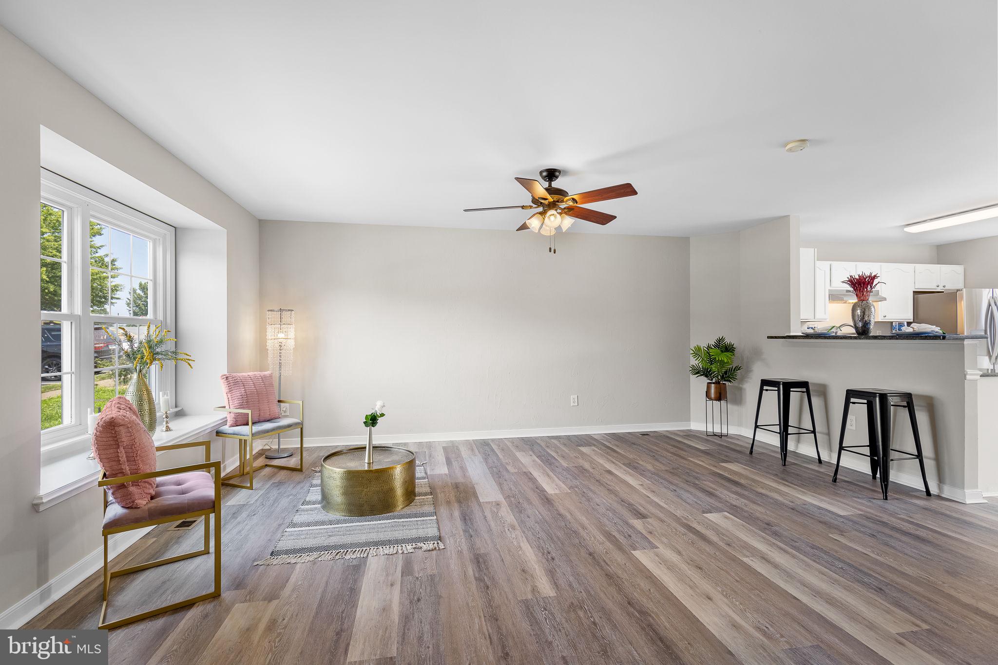 306 Crescent Blvd