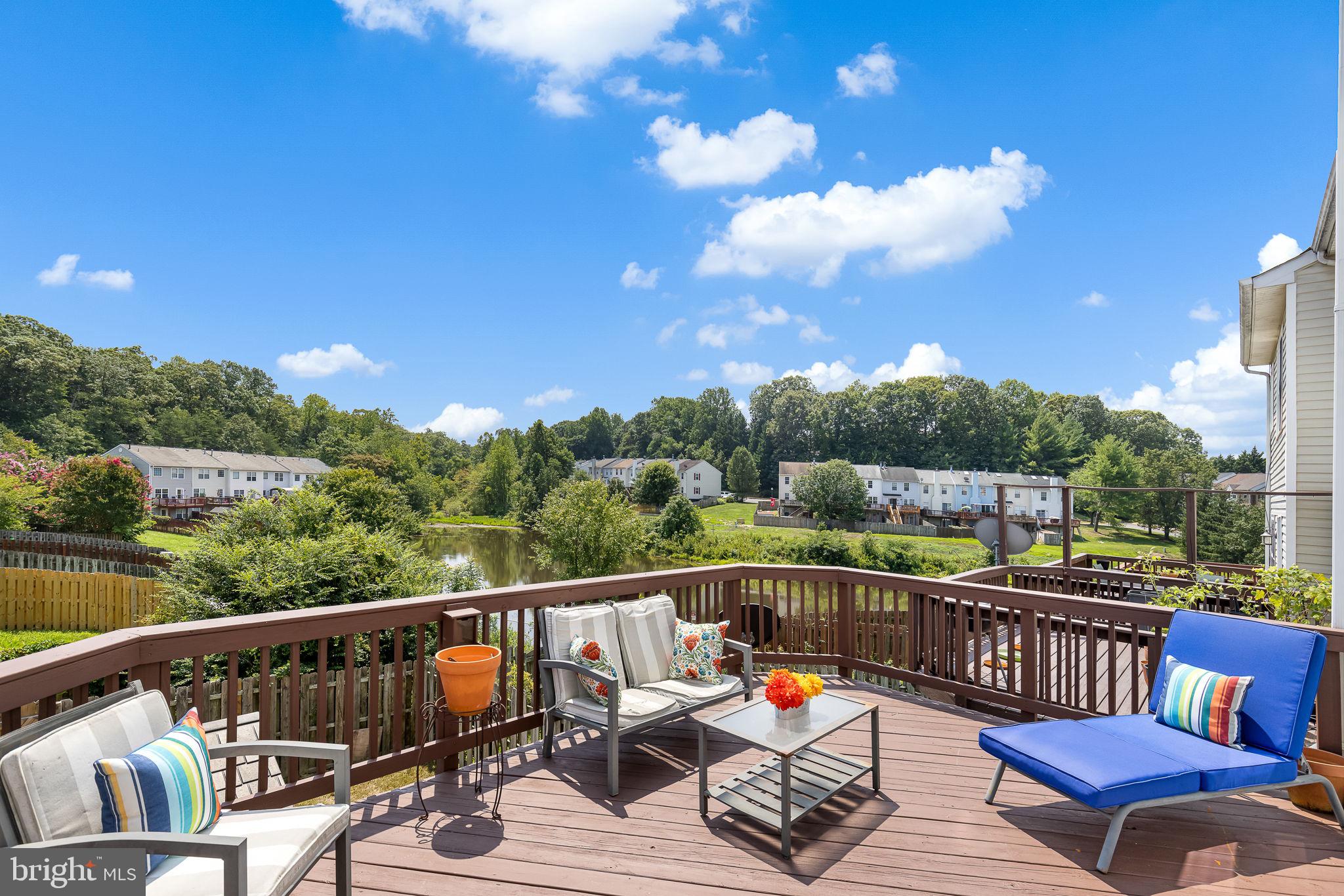 306 Crescent Blvd