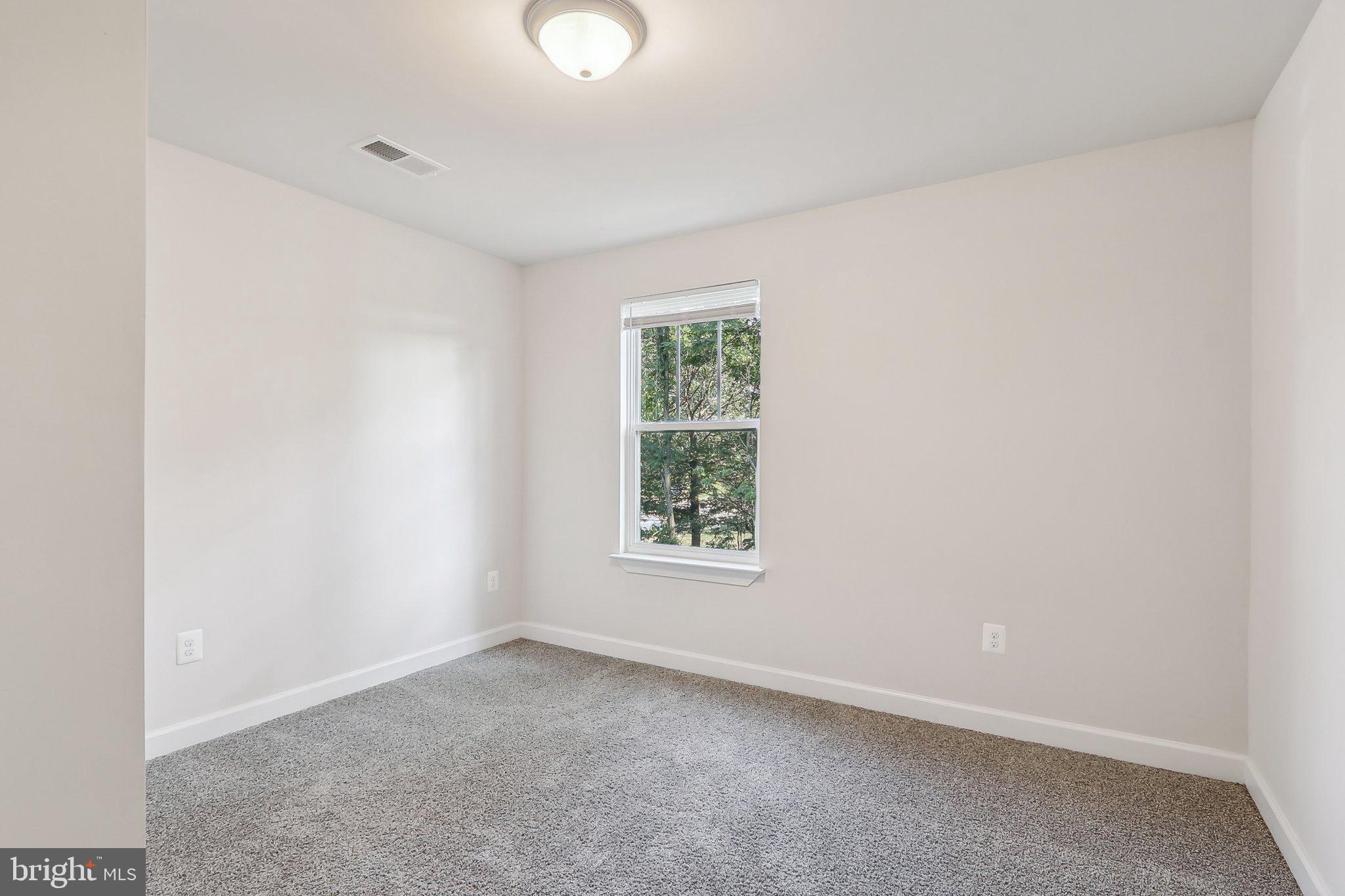267 Bells Hill Rd