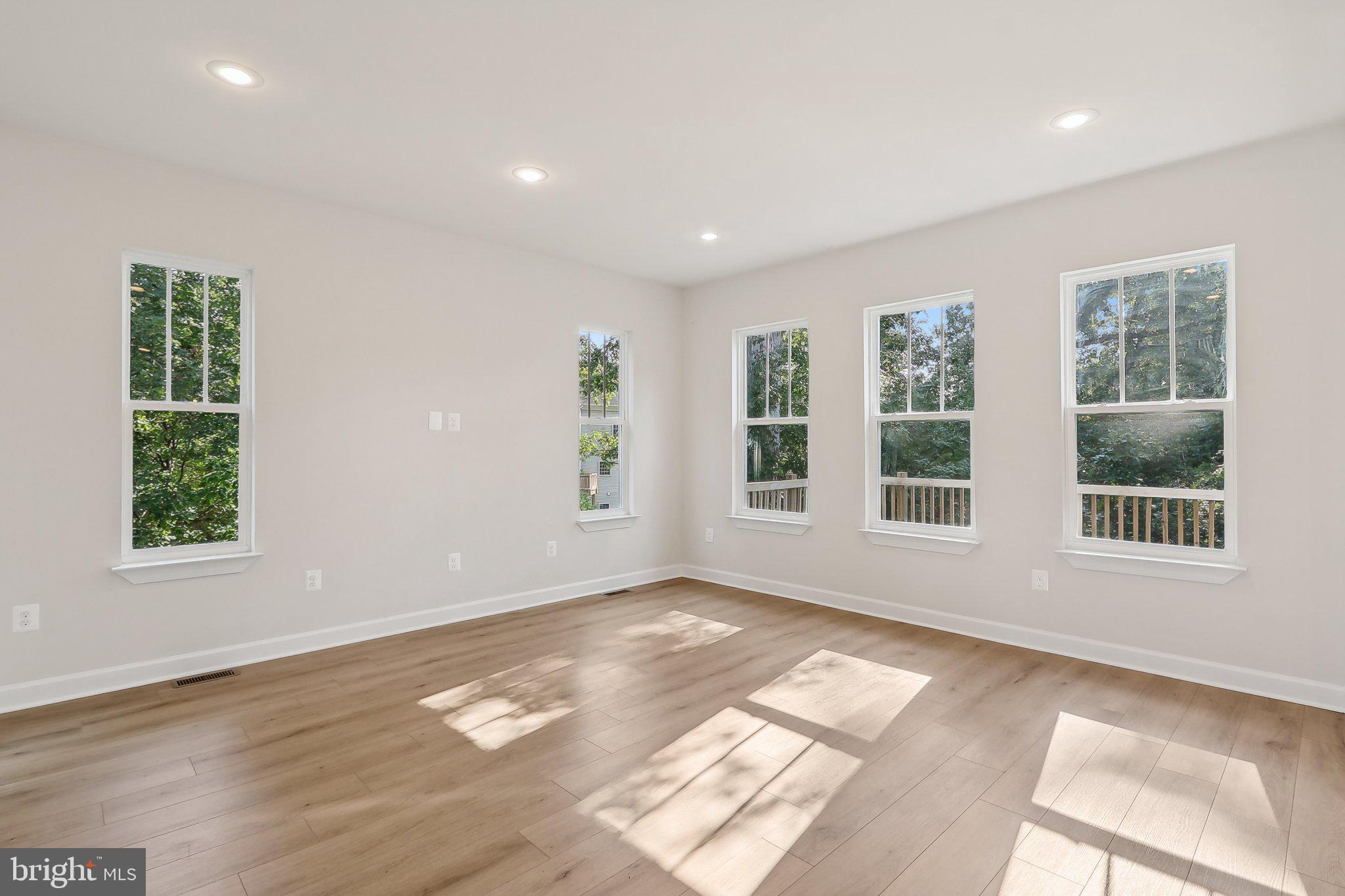 267 Bells Hill Rd