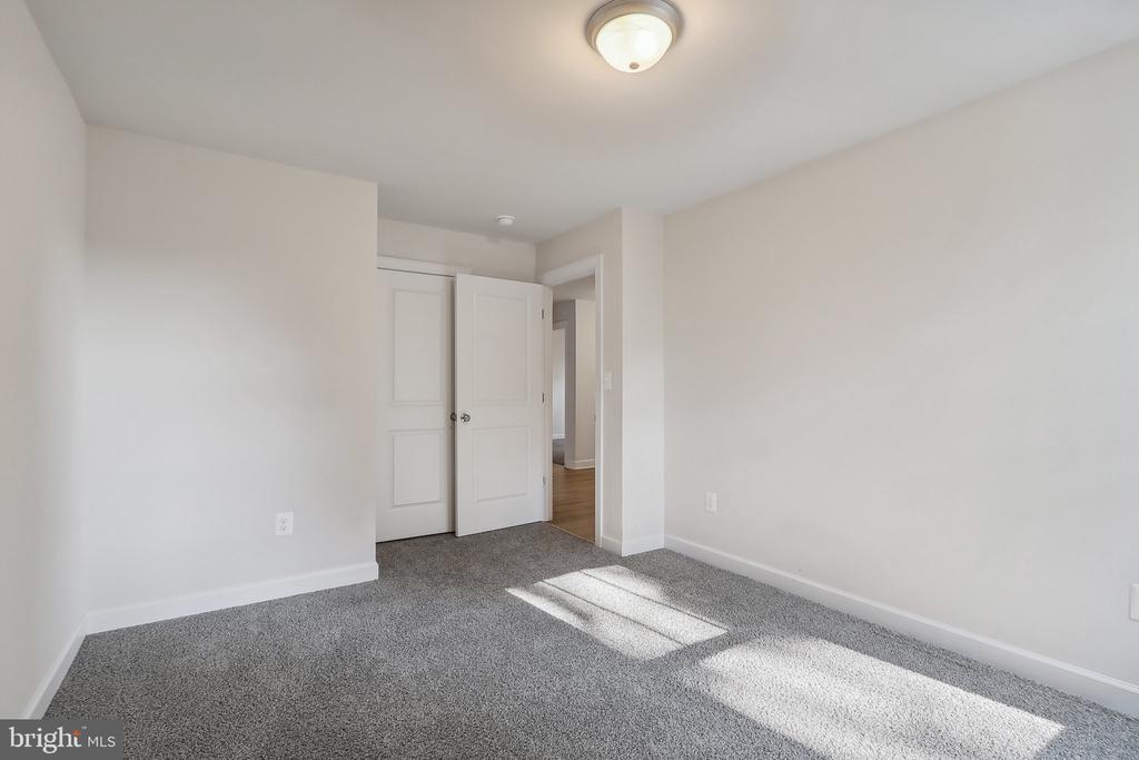 267 Bells Hill Rd