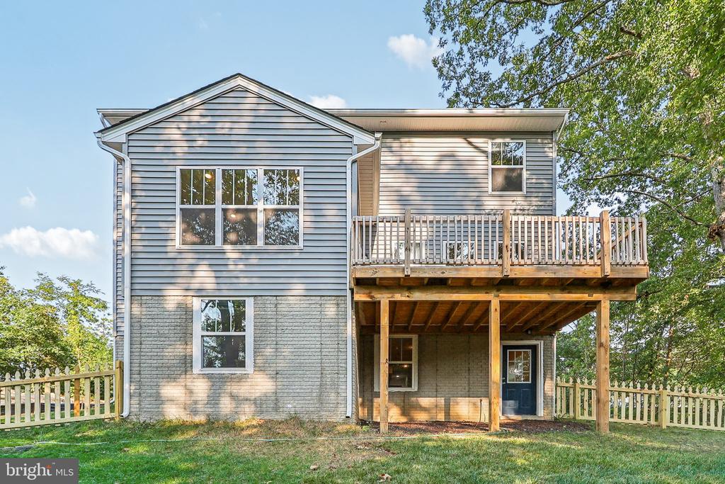 267 Bells Hill Rd