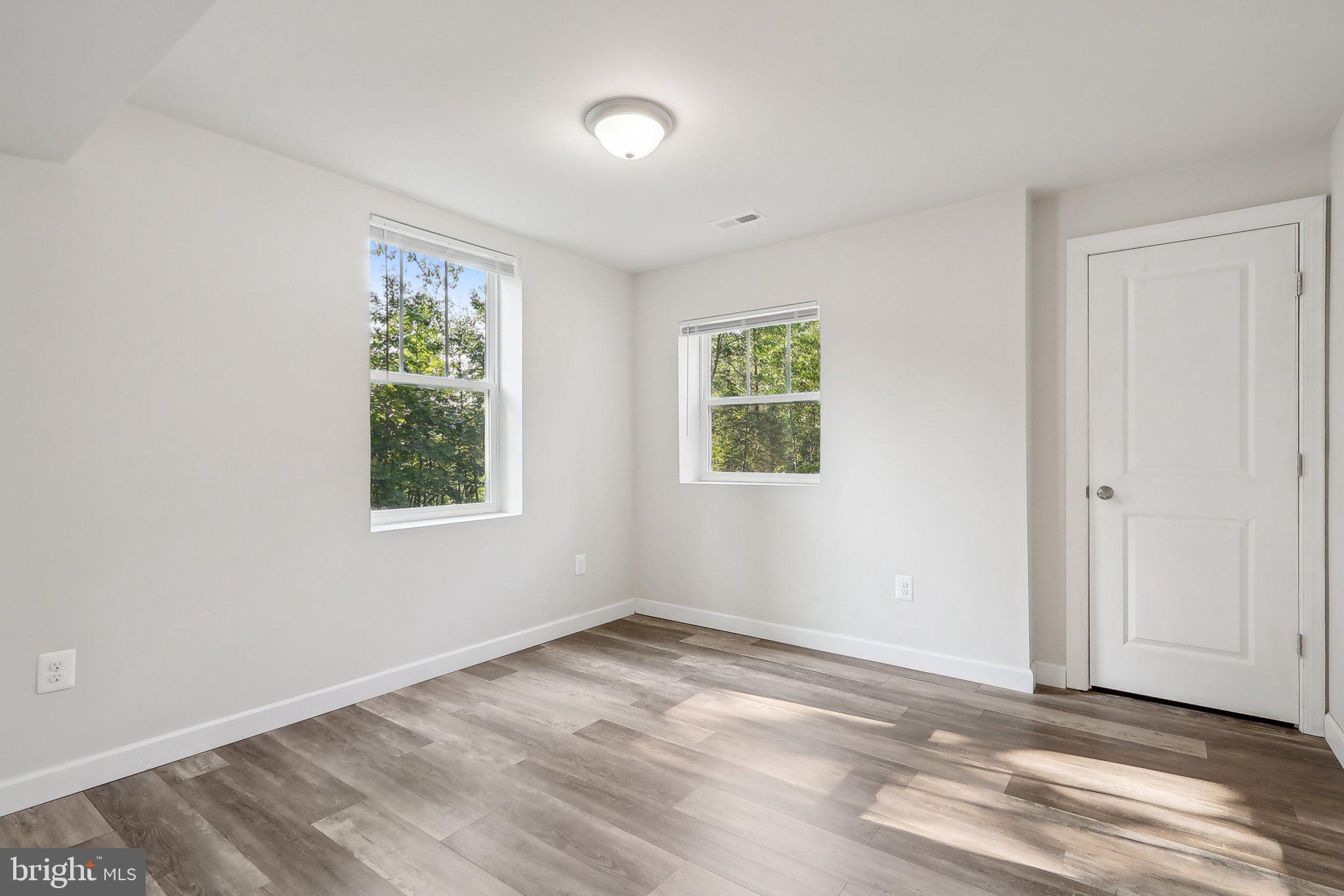 267 Bells Hill Rd