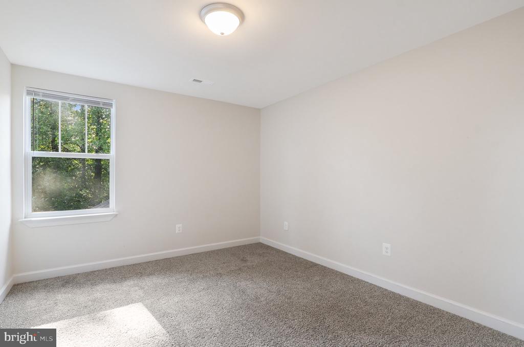 267 Bells Hill Rd