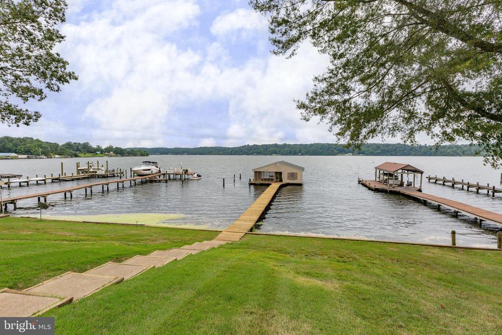 65 WOODROW DRIVE